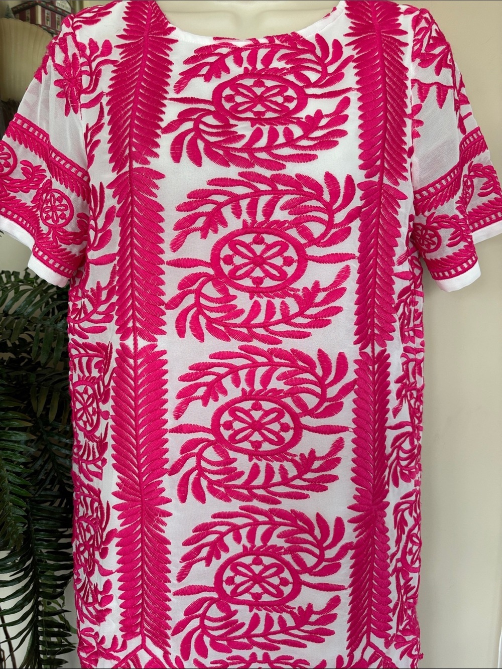 Lulu's White Shift Dress Pink Embroidered Floral Geometric Short Sleeve Mini - Picture 6 of 15
